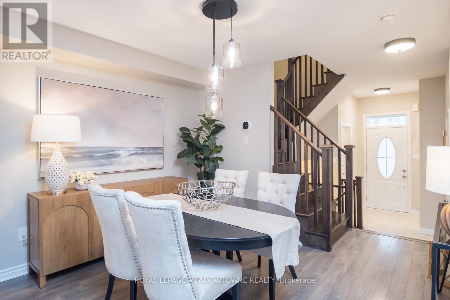 1667 Clitherow Street, Milton, ON - Indoor Photo Showing Dining Room