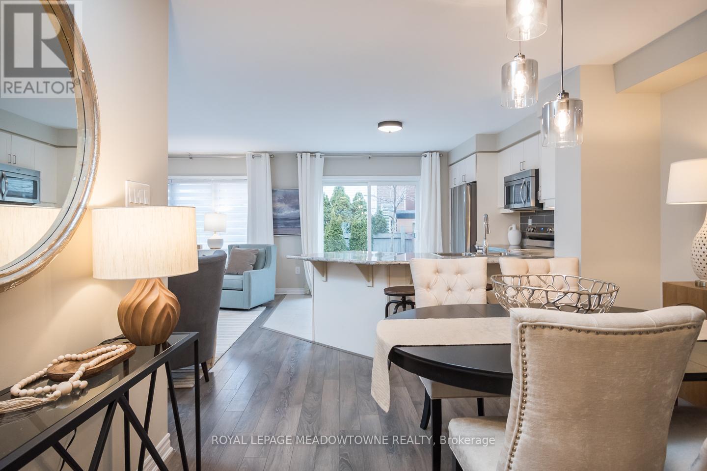 1667 Clitherow Street, Milton, ON - Indoor