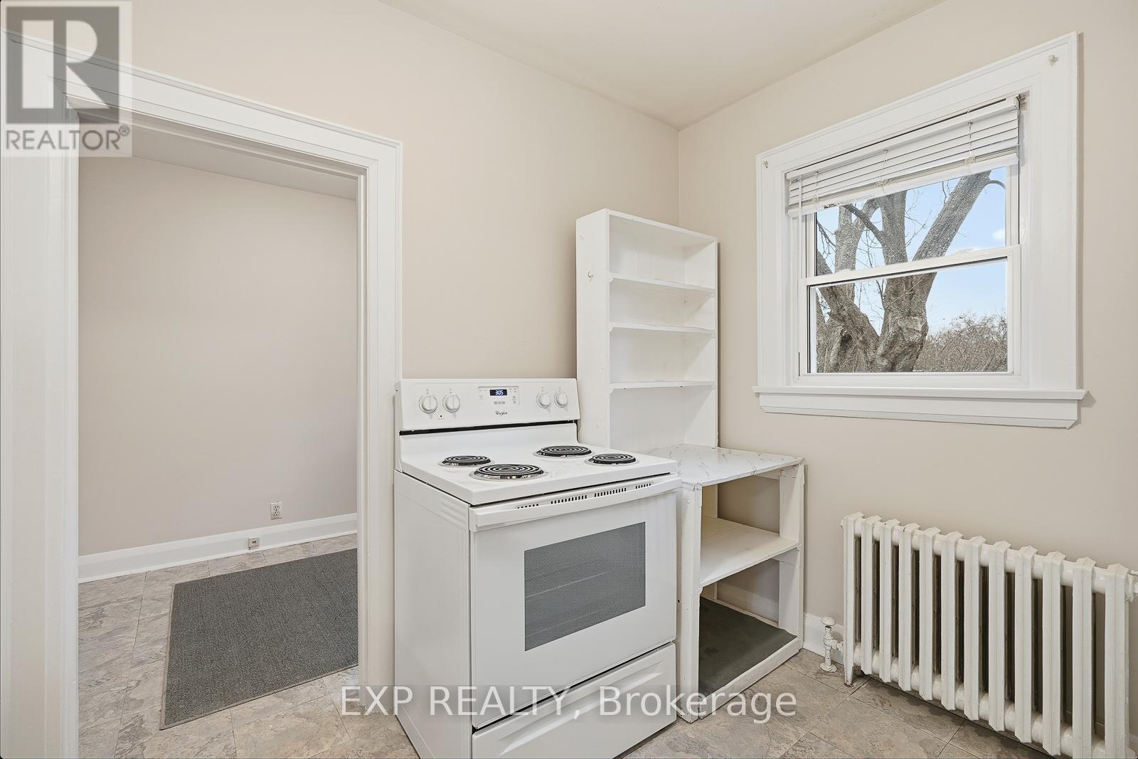 1105 Haig Boulevard, Mississauga, ON - Indoor