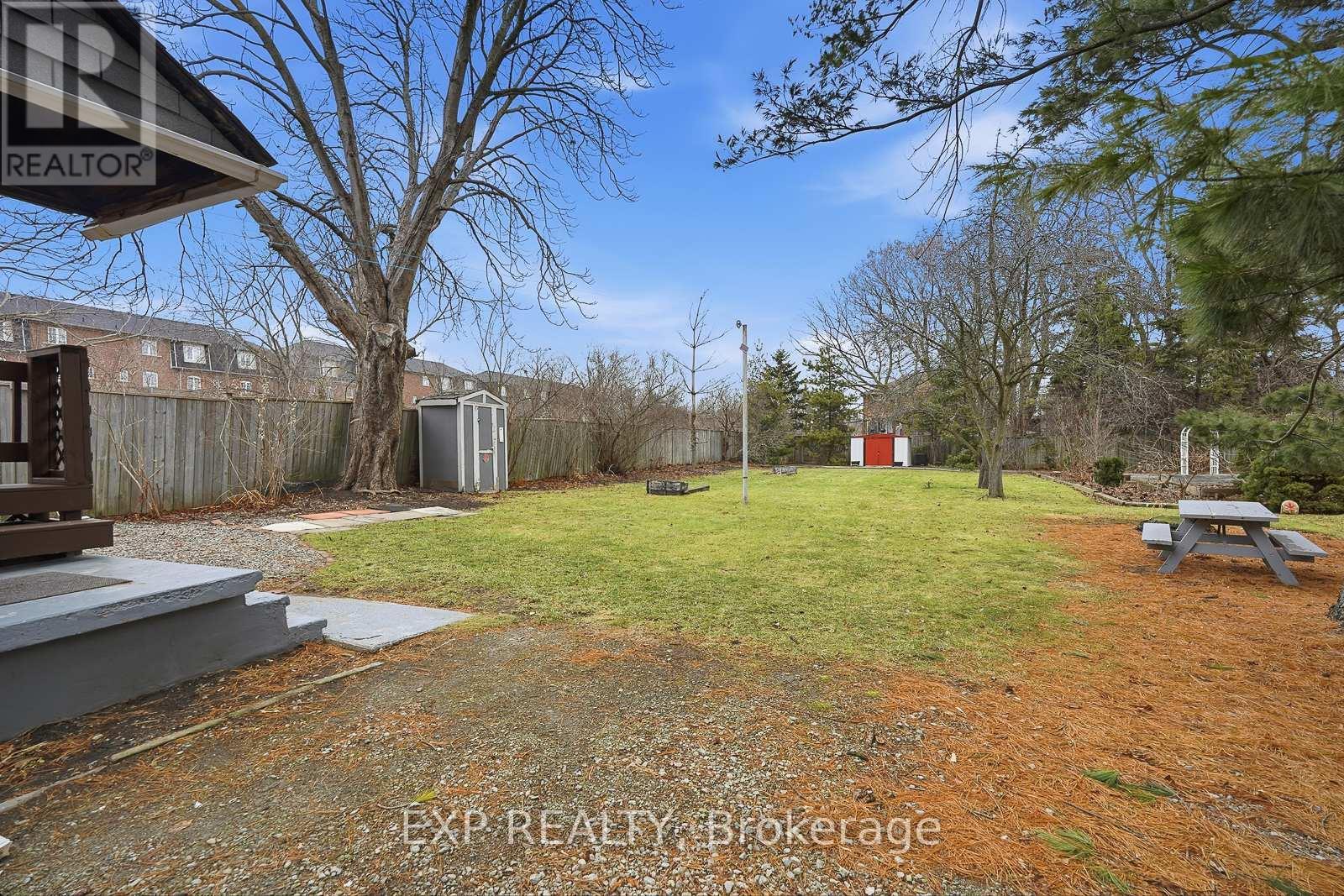 1105 Haig Boulevard, Mississauga, ON - Outdoor