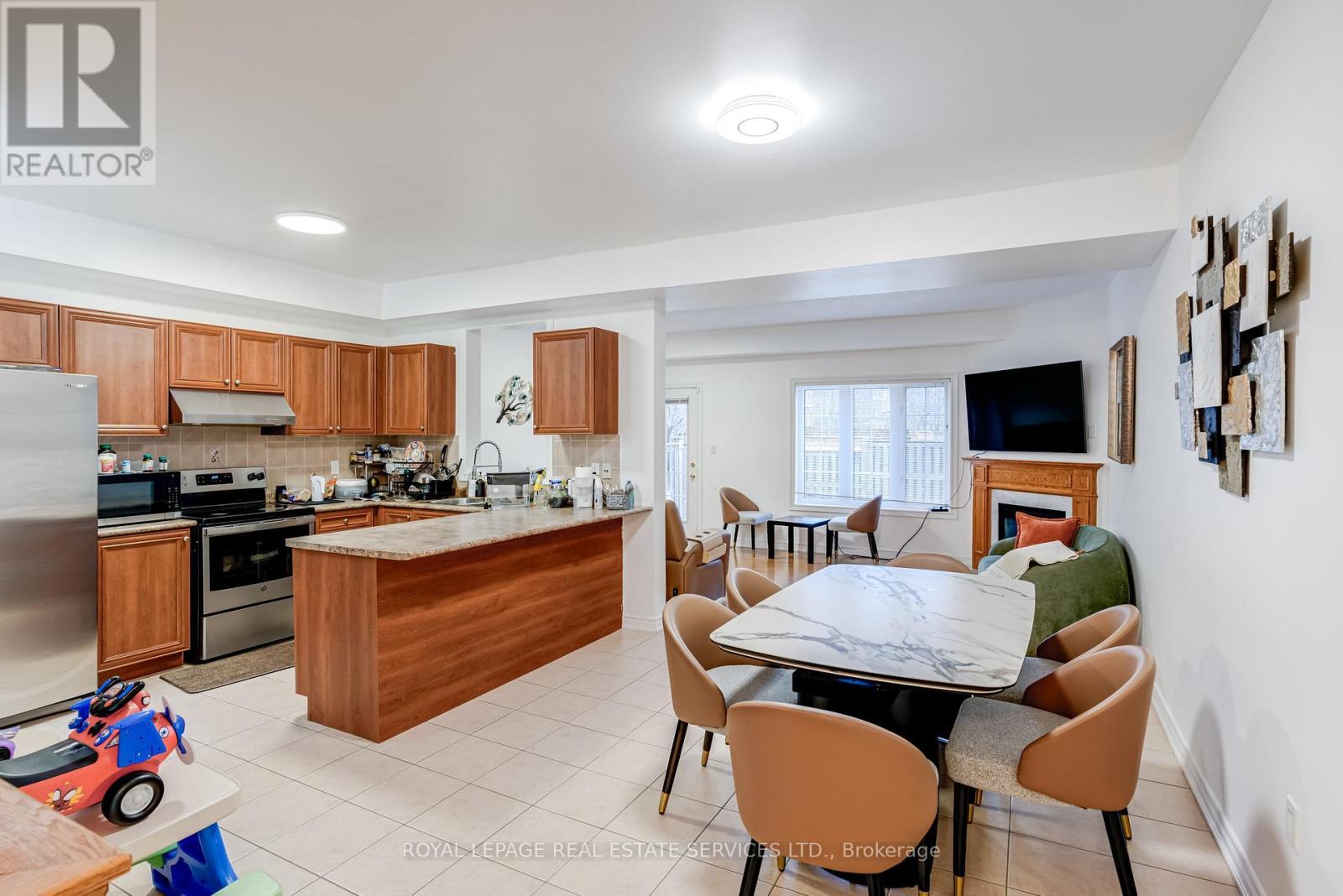 1337 Kestell Boulevard, Oakville, ON - Indoor