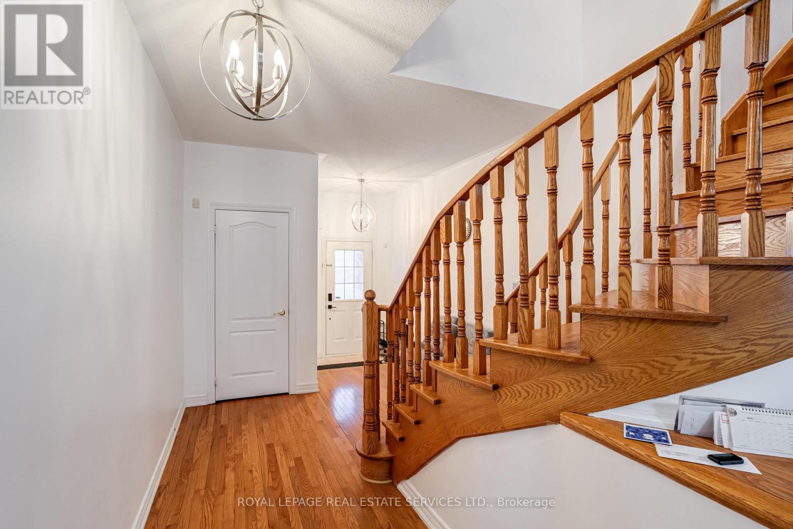 1337 Kestell Boulevard, Oakville, ON - Indoor Photo Showing Other Room