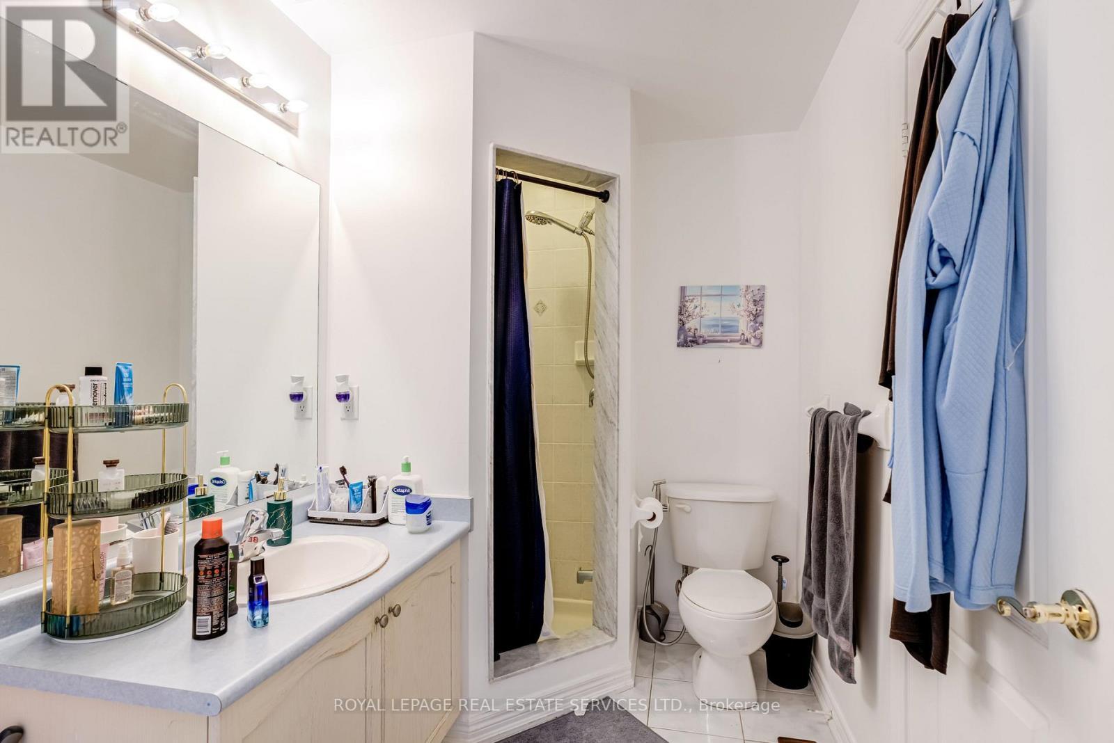 1337 Kestell Boulevard, Oakville, ON - Indoor Photo Showing Bathroom