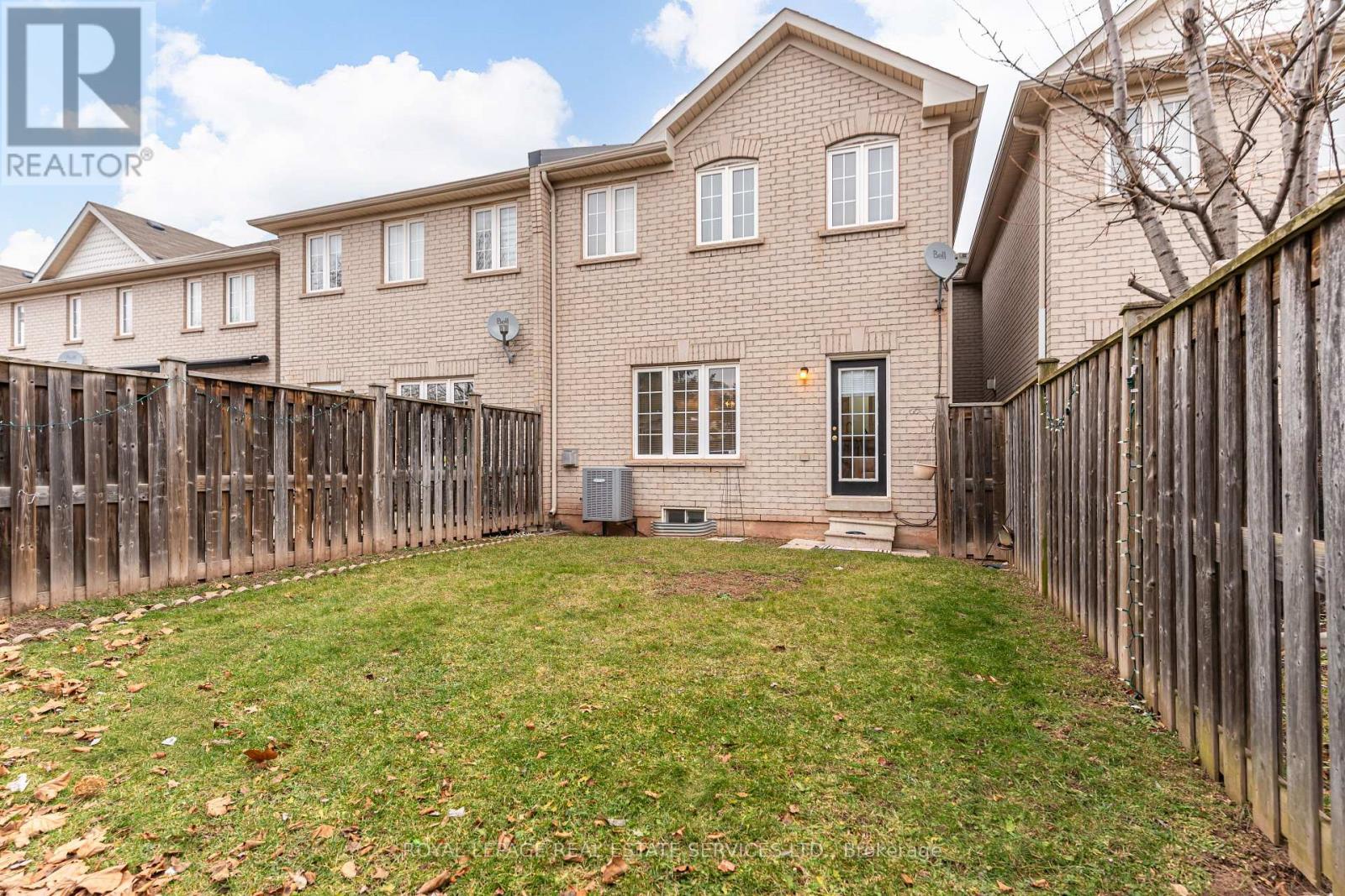 1337 Kestell Boulevard, Oakville, ON - Outdoor With Exterior