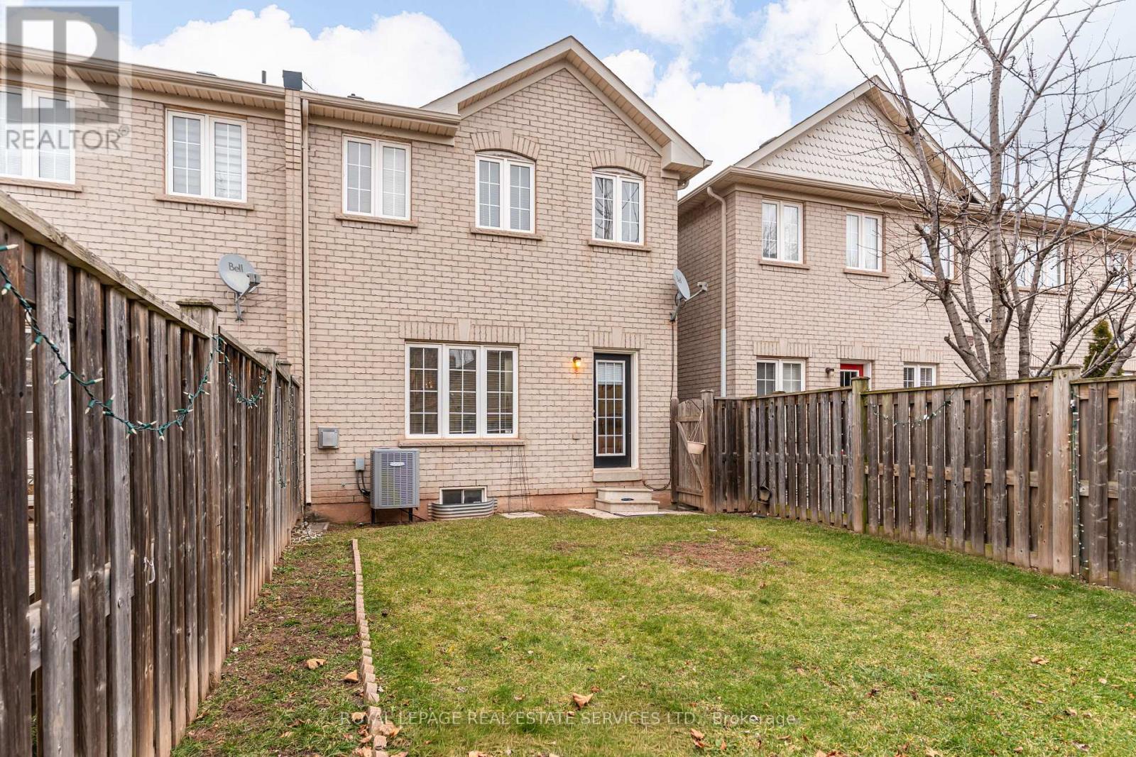 1337 Kestell Boulevard, Oakville, ON - Outdoor
