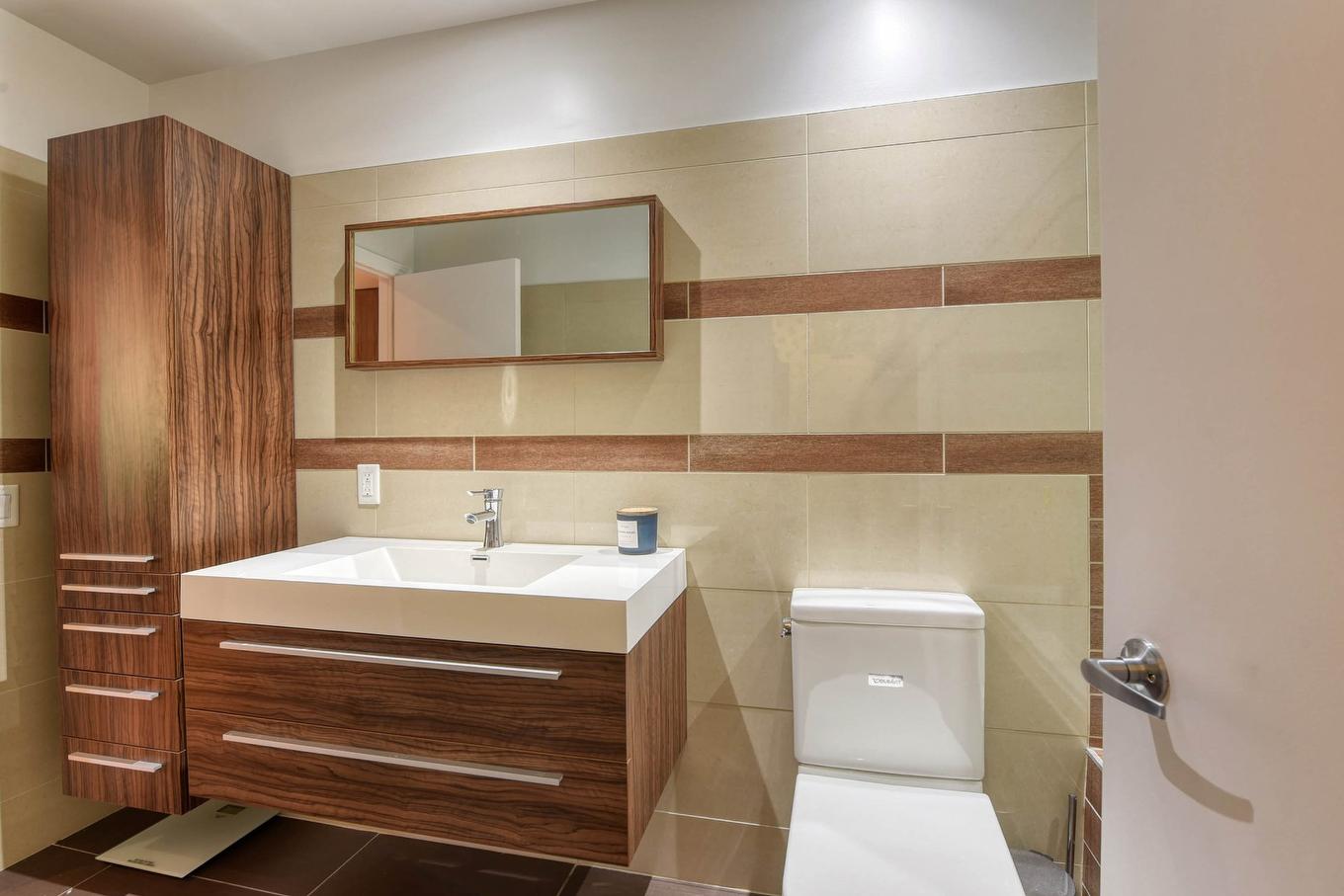 Salle de bains - 208-4500 Ch. De La Côte-Des-Neiges, Montréal (Côte-Des-Neiges/Notre-Dame-De-Grâce), QC - Indoor Photo Showing Bathroom