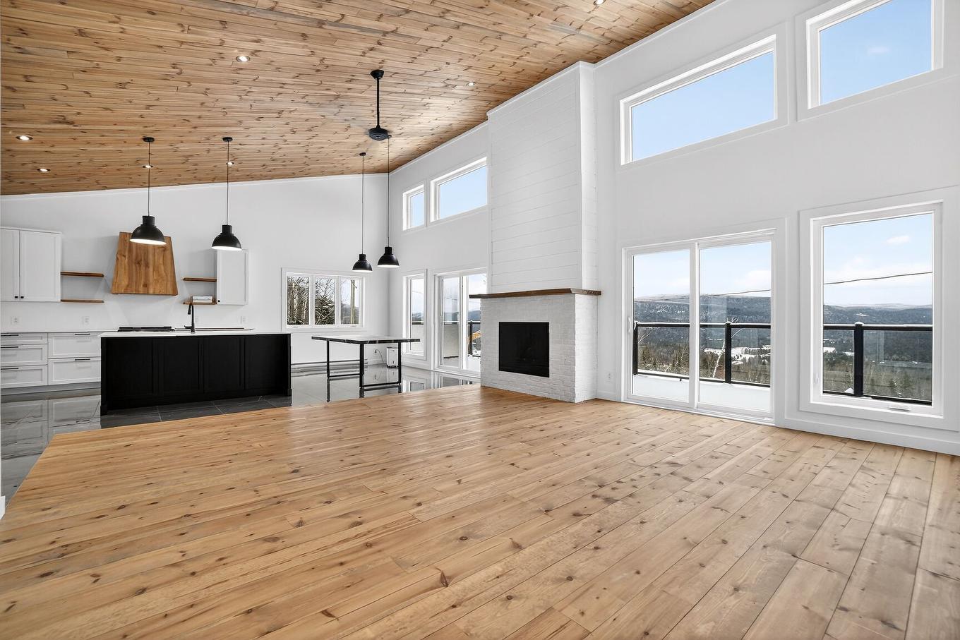Overall view - 140 Ch. De L'Altitude, Saint-Côme, QC - Indoor Photo Showing Kitchen