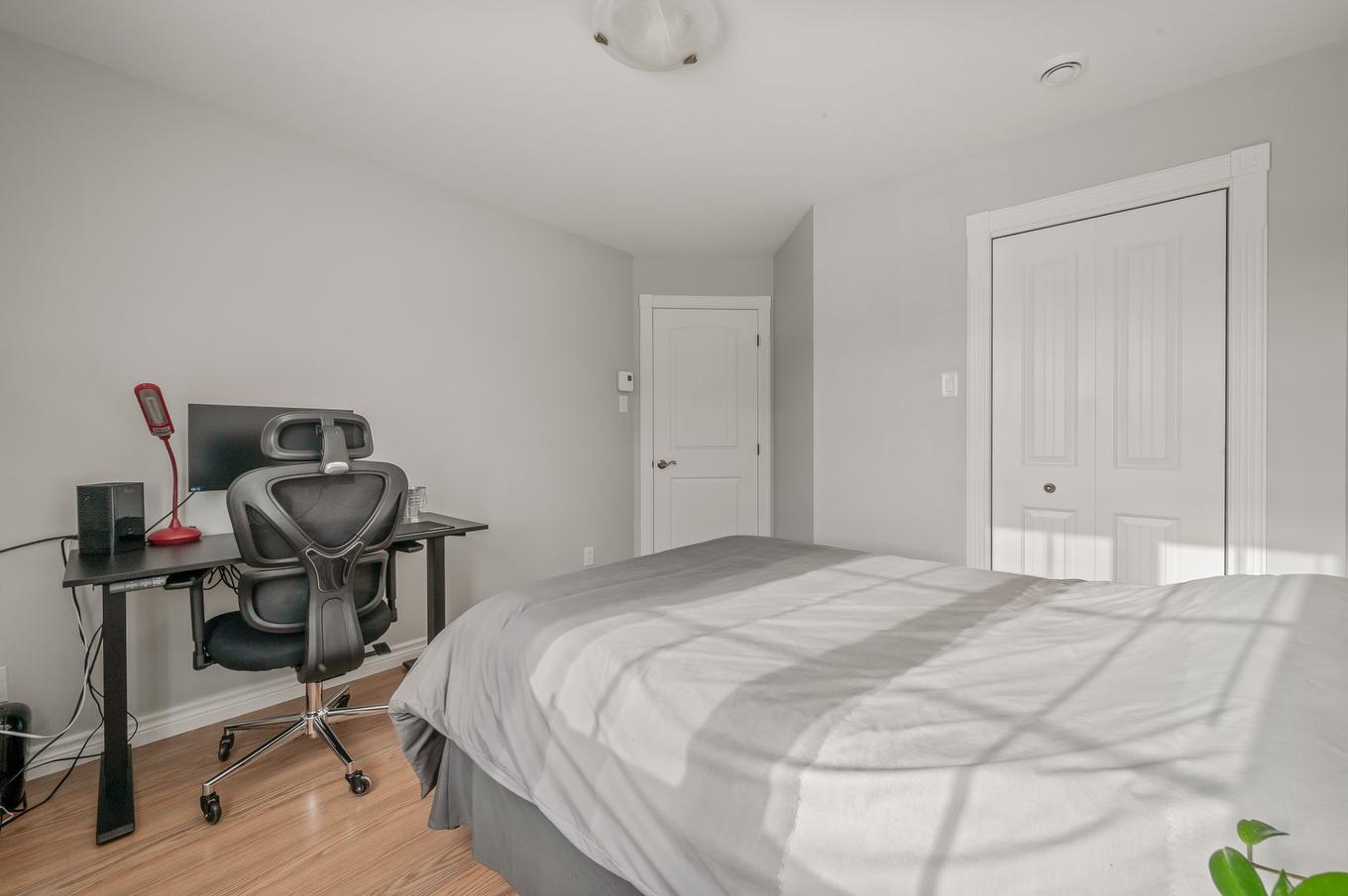 Bedroom - 6070 Rue Gounod, Lévis (Desjardins), QC - Indoor Photo Showing Bedroom