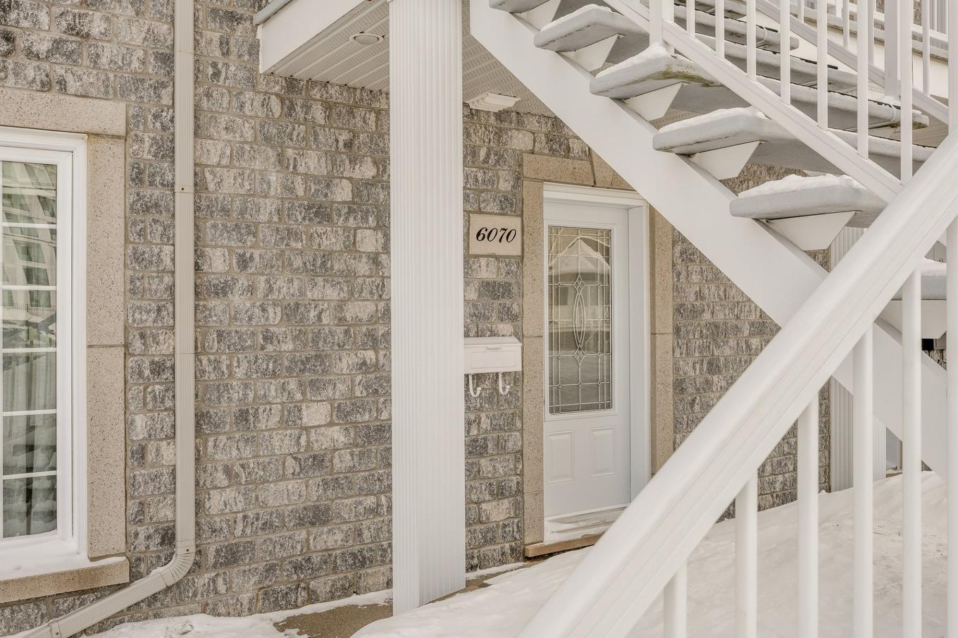 Frontage - 6070 Rue Gounod, Lévis (Desjardins), QC -