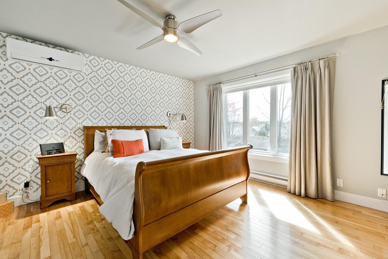 Primary bedroom - 3270 Rue Marika, Sherbrooke (Fleurimont), QC - Indoor Photo Showing Bedroom
