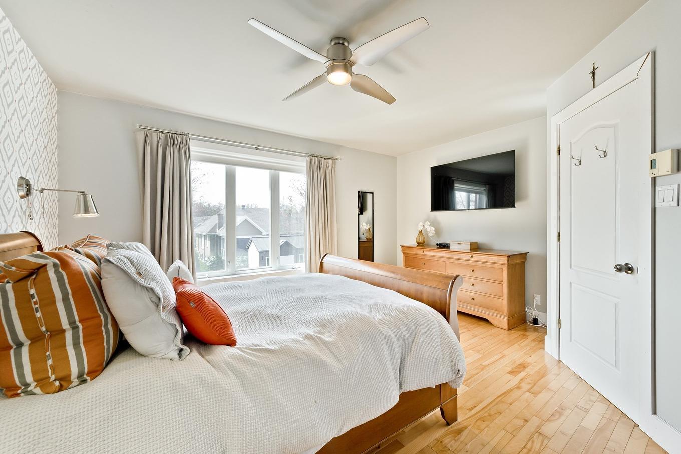 Primary bedroom - 3270 Rue Marika, Sherbrooke (Fleurimont), QC - Indoor Photo Showing Bedroom