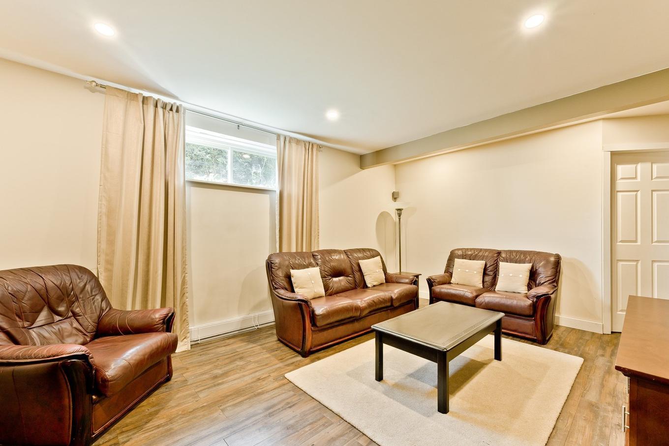 Family room - 3270 Rue Marika, Sherbrooke (Fleurimont), QC - Indoor Photo Showing Living Room
