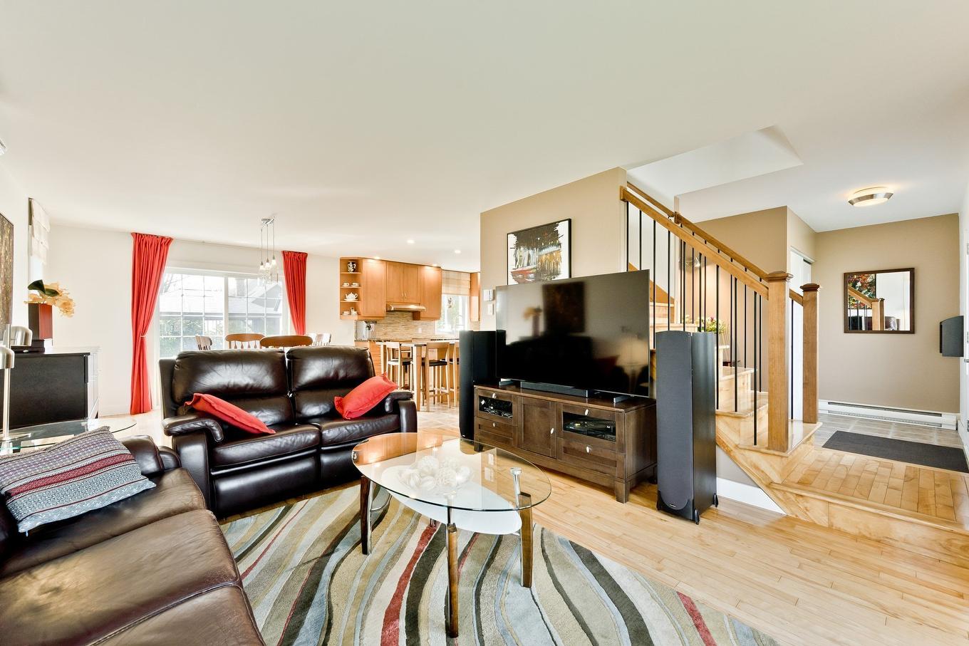 Living room - 3270 Rue Marika, Sherbrooke (Fleurimont), QC - Indoor Photo Showing Living Room