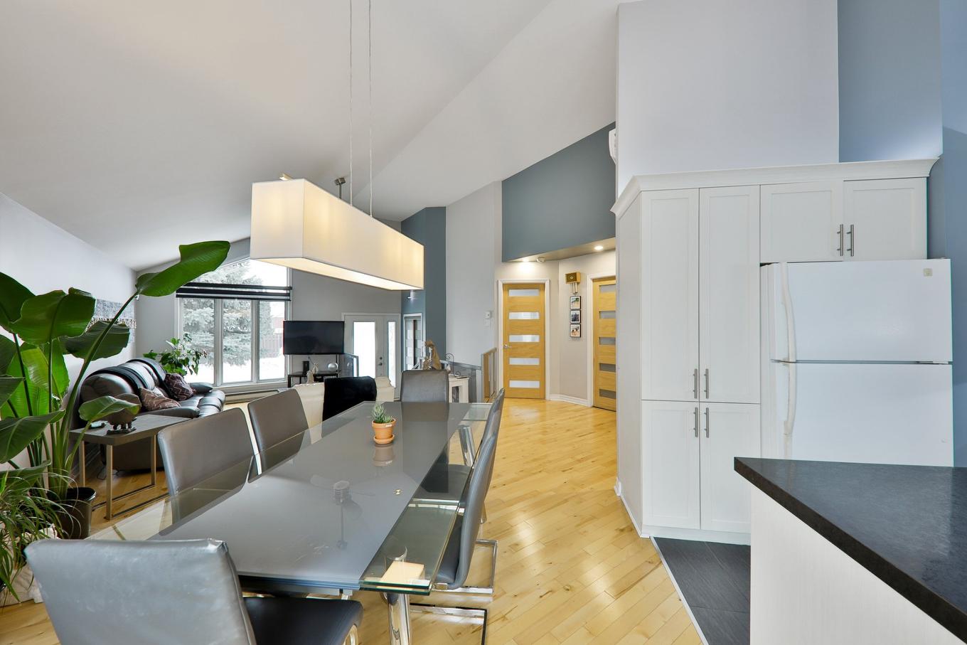 Salle à manger - 13295 Rue Joseph-Piché, Montréal (Rivière-Des-Prairies/Pointe-Aux-Trembles), QC - Indoor