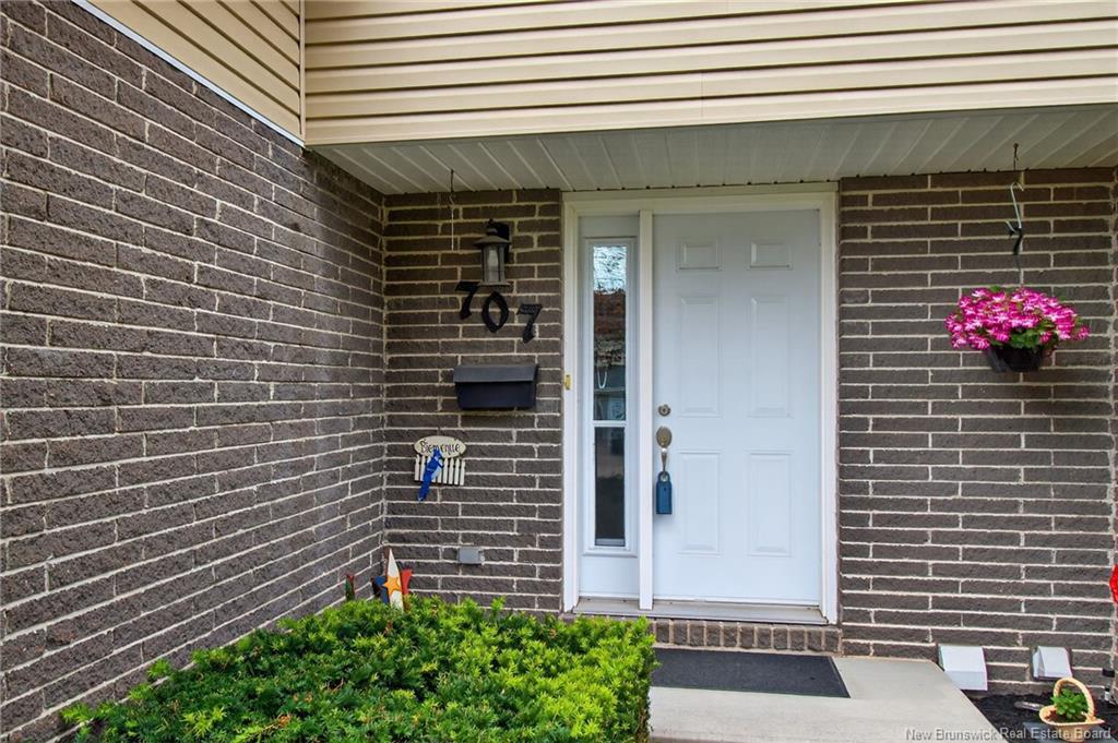 2-707 Laurier St, Dieppe, NB