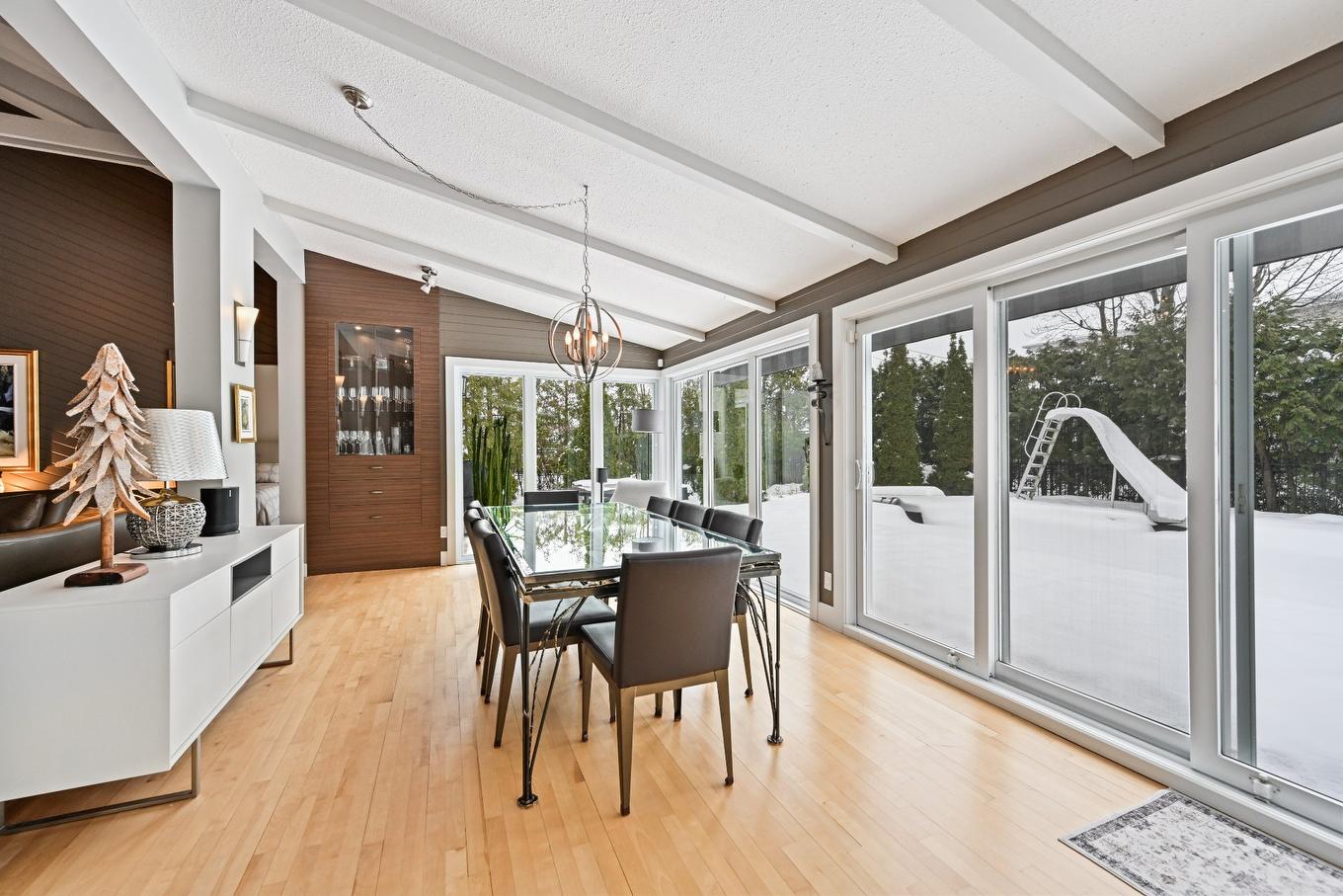 Salle à manger - 269 Rue Des Bois, Saint-Jean-Sur-Richelieu, QC - Indoor Photo Showing Other Room