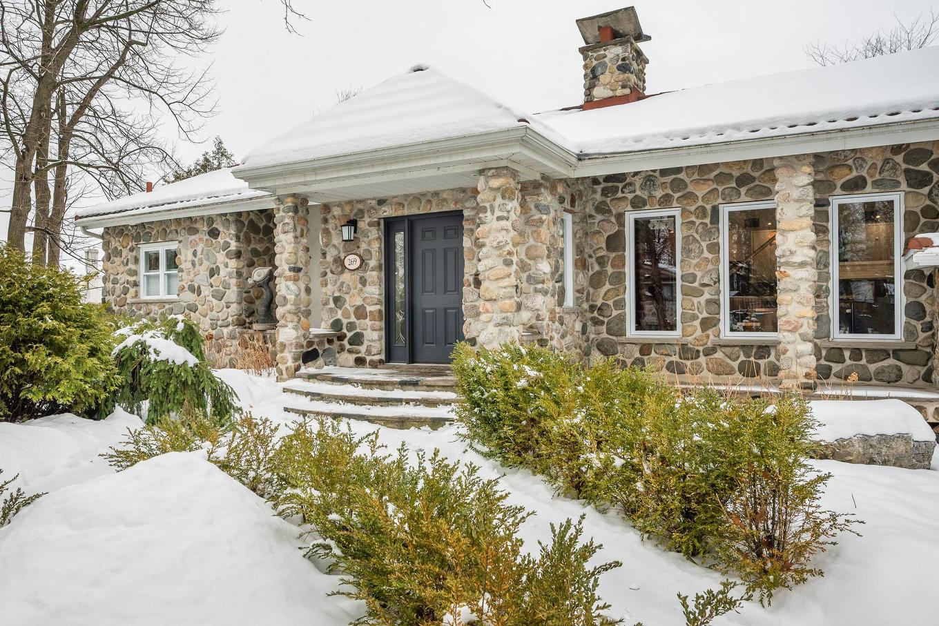 Façade - 269 Rue Des Bois, Saint-Jean-Sur-Richelieu, QC - Outdoor