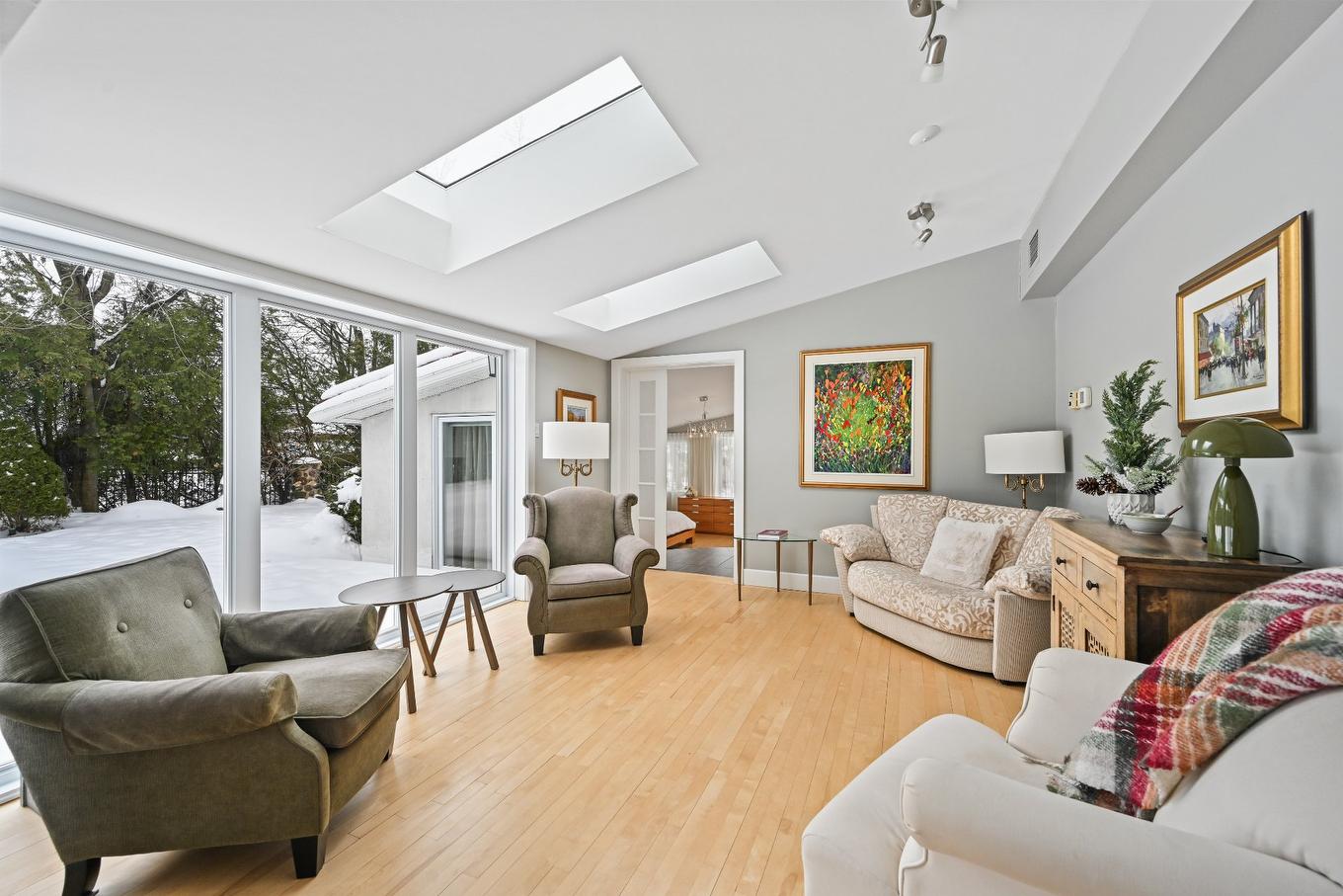 Salon - 269 Rue Des Bois, Saint-Jean-Sur-Richelieu, QC - Indoor Photo Showing Living Room