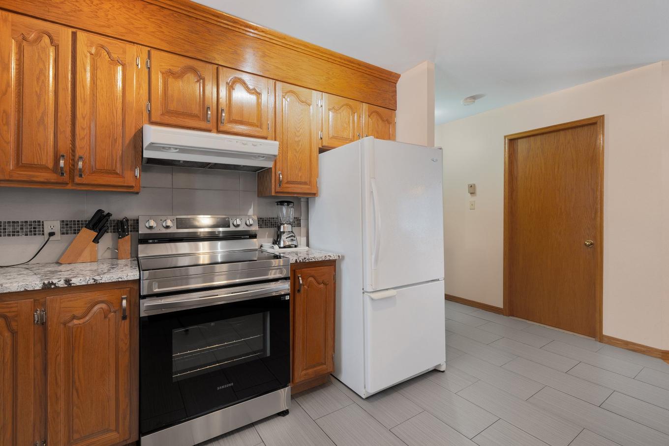 Cuisine - 2105 Rue Lamartine, Sherbrooke (Les Nations), QC - Indoor Photo Showing Kitchen