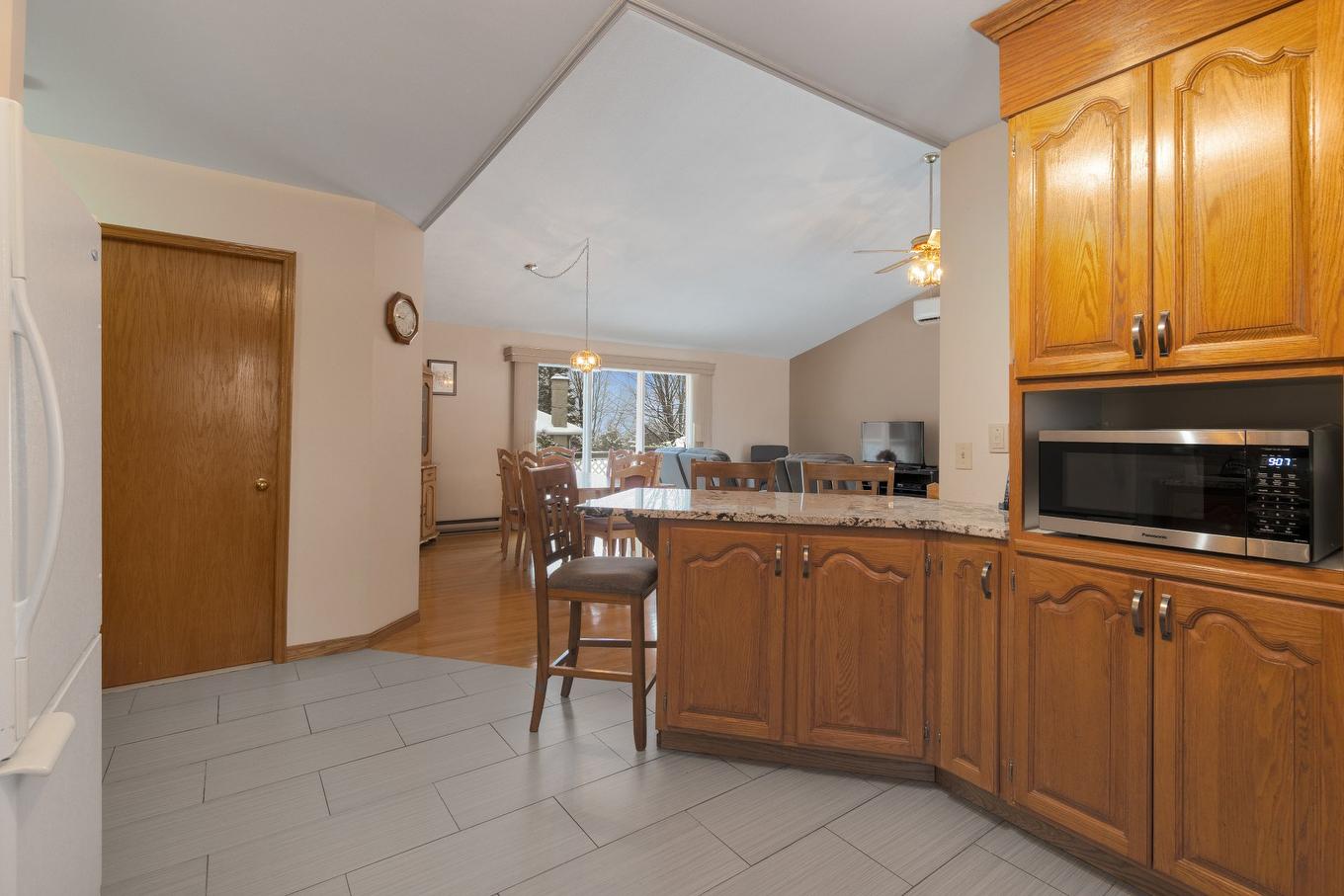 Cuisine - 2105 Rue Lamartine, Sherbrooke (Les Nations), QC - Indoor Photo Showing Other Room