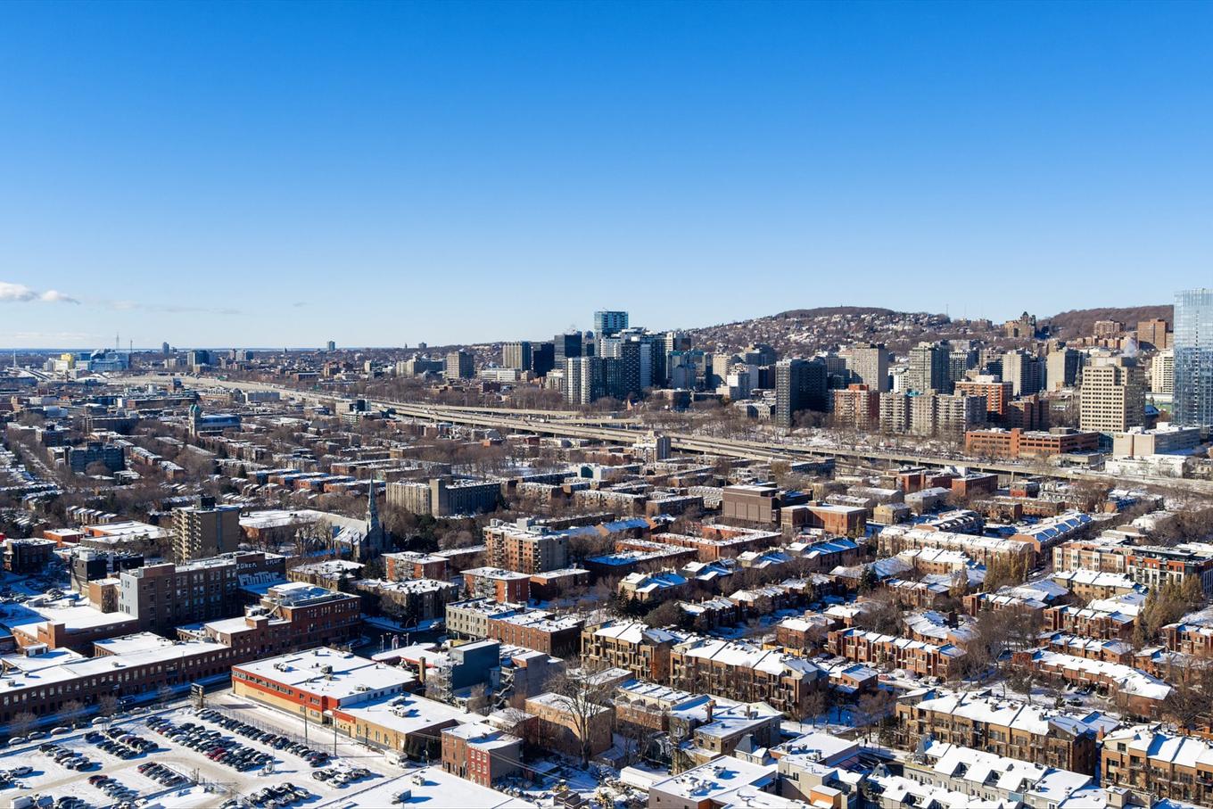 Photo aérienne - 222-225 Rue De La Montagne, Montréal (Le Sud-Ouest), QC - Outdoor With View