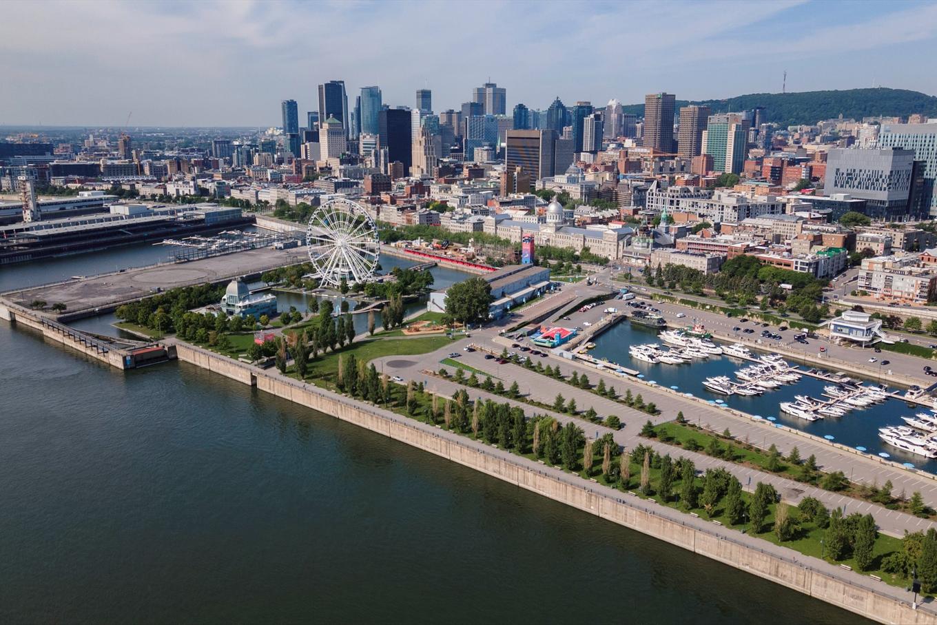 Photo aérienne - 222-225 Rue De La Montagne, Montréal (Le Sud-Ouest), QC - Outdoor With Body Of Water With View