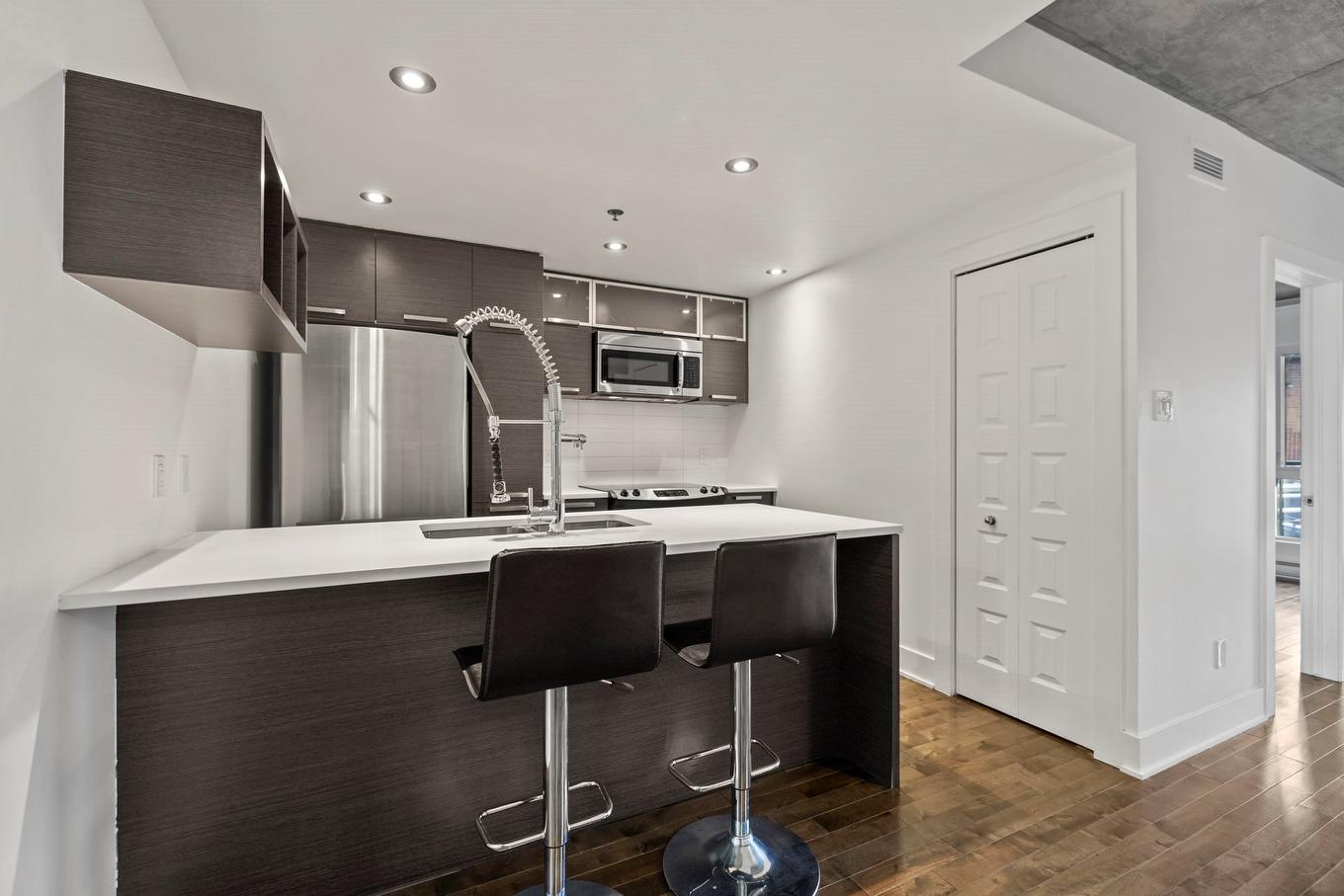 Cuisine - 222-225 Rue De La Montagne, Montréal (Le Sud-Ouest), QC - Indoor Photo Showing Kitchen With Upgraded Kitchen