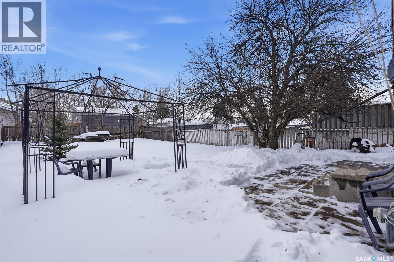 3205 33Rd Street W, Saskatoon, SK - Outdoor