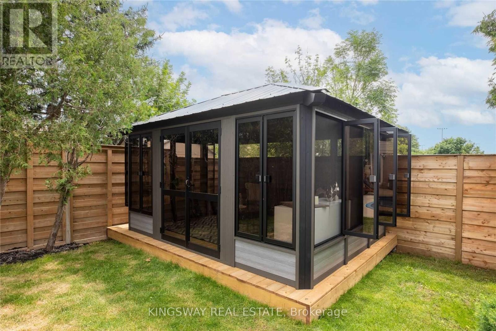 2594 Bromsgrove Road, Mississauga, ON - Outdoor With Exterior