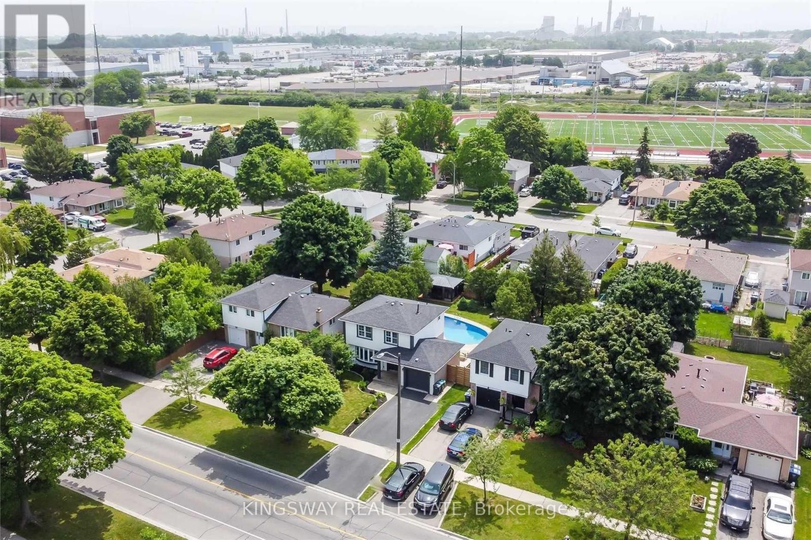 2594 Bromsgrove Road, Mississauga, ON - Outdoor With View