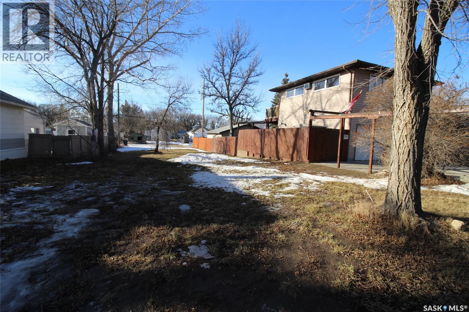 347 4Th Street E, Shaunavon, SK