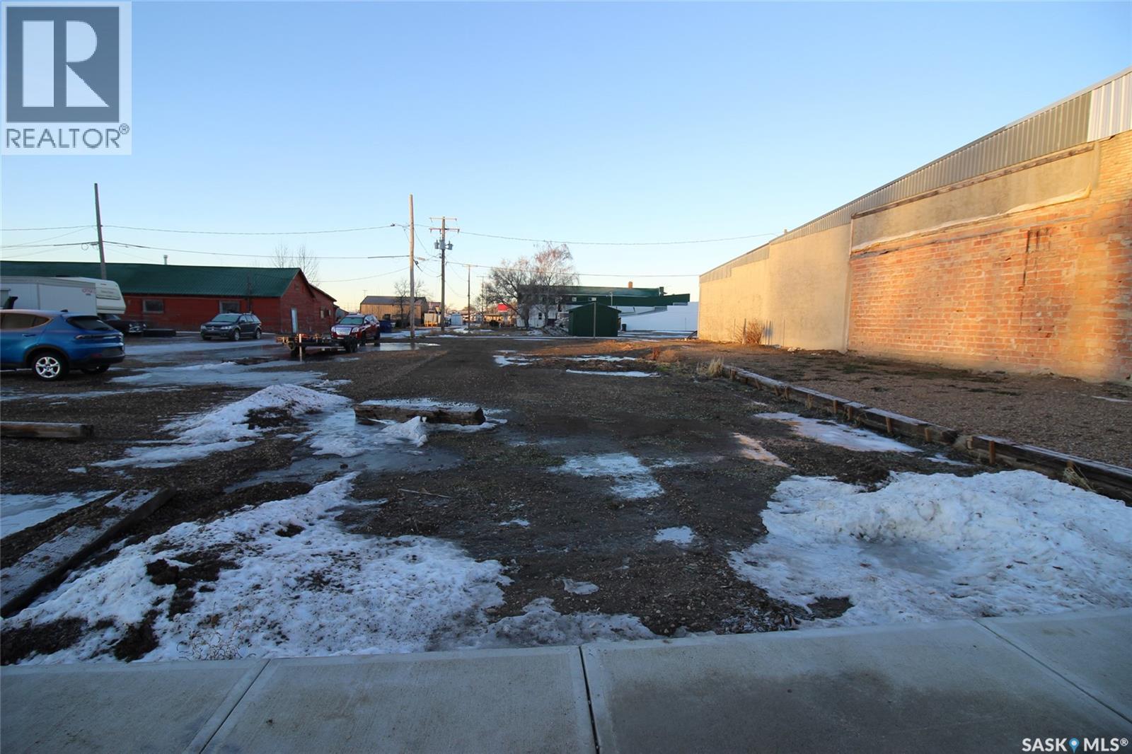 265 Centre Street, Shaunavon, SK