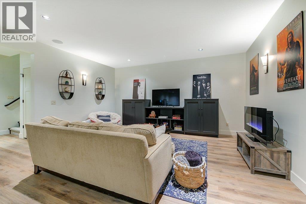 Lower Level Rec Room - 425 Audubon Court, Kelowna, BC - Indoor Photo Showing Living Room