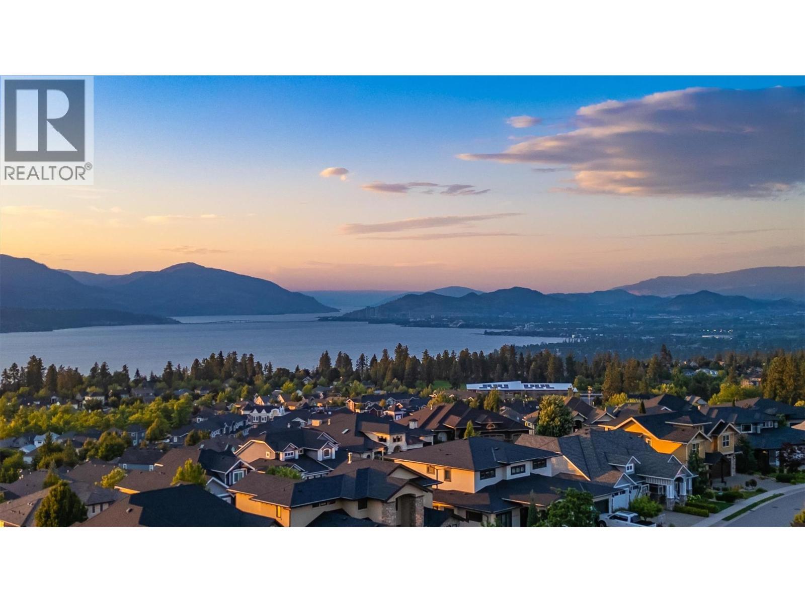 Okanagan lake - 425 Audubon Court, Kelowna, BC - Outdoor With View
