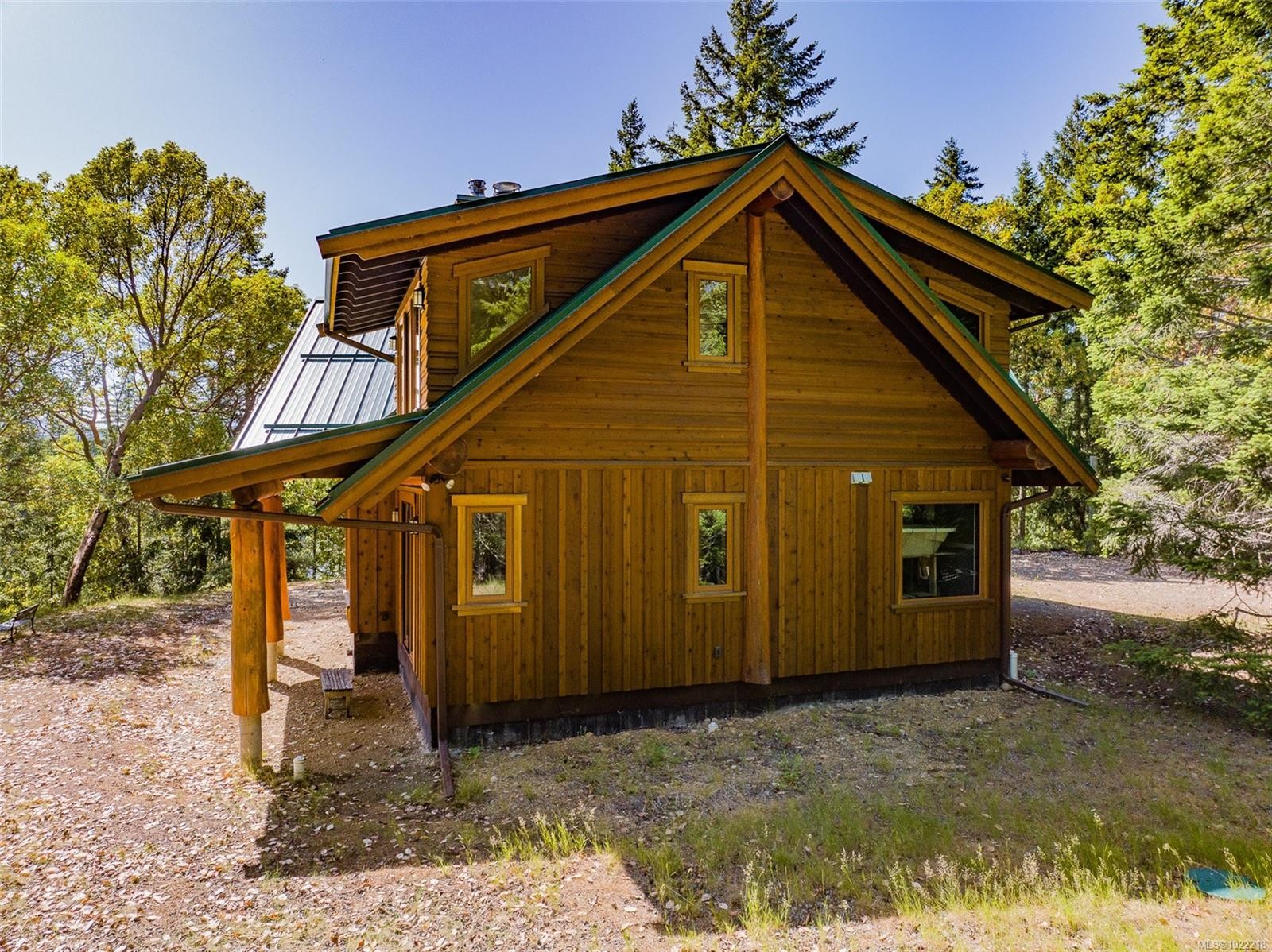 1100 Keith Rd, Qualicum Beach, BC