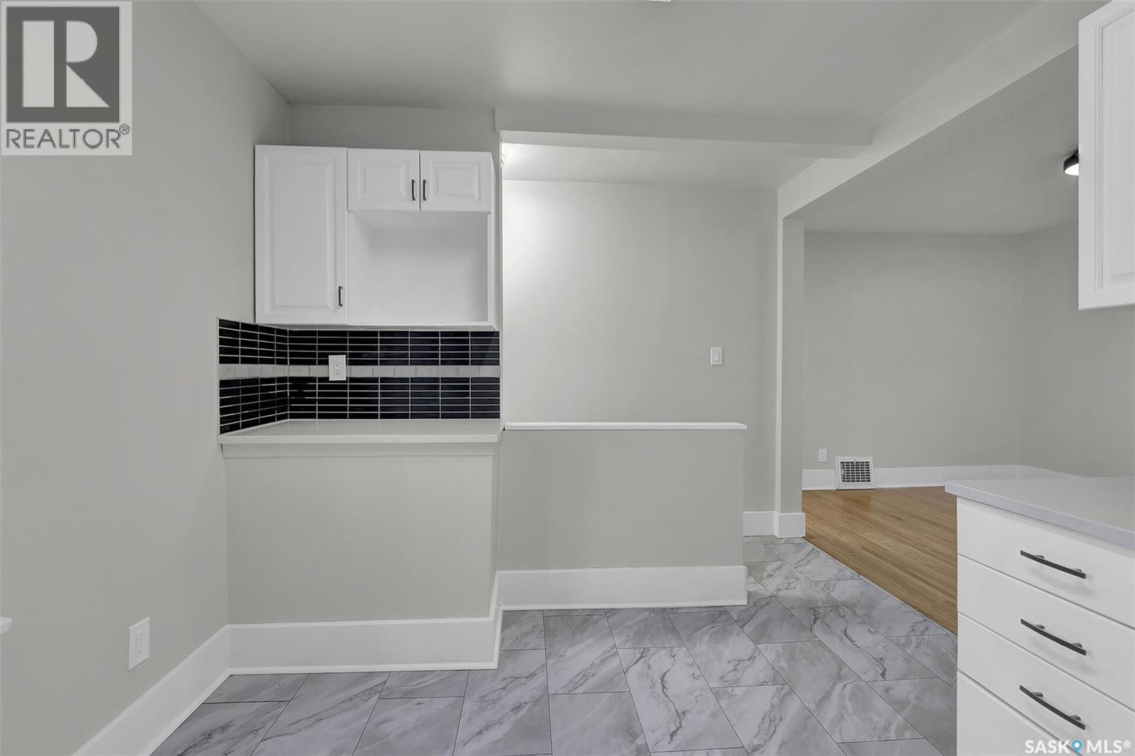 2070 Princess Street, Regina, SK - Indoor Photo Showing Other Room