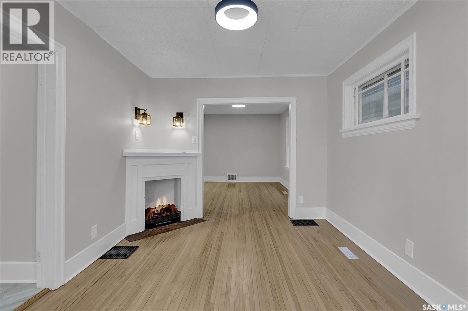 2070 Princess Street, Regina, SK - Indoor With Fireplace