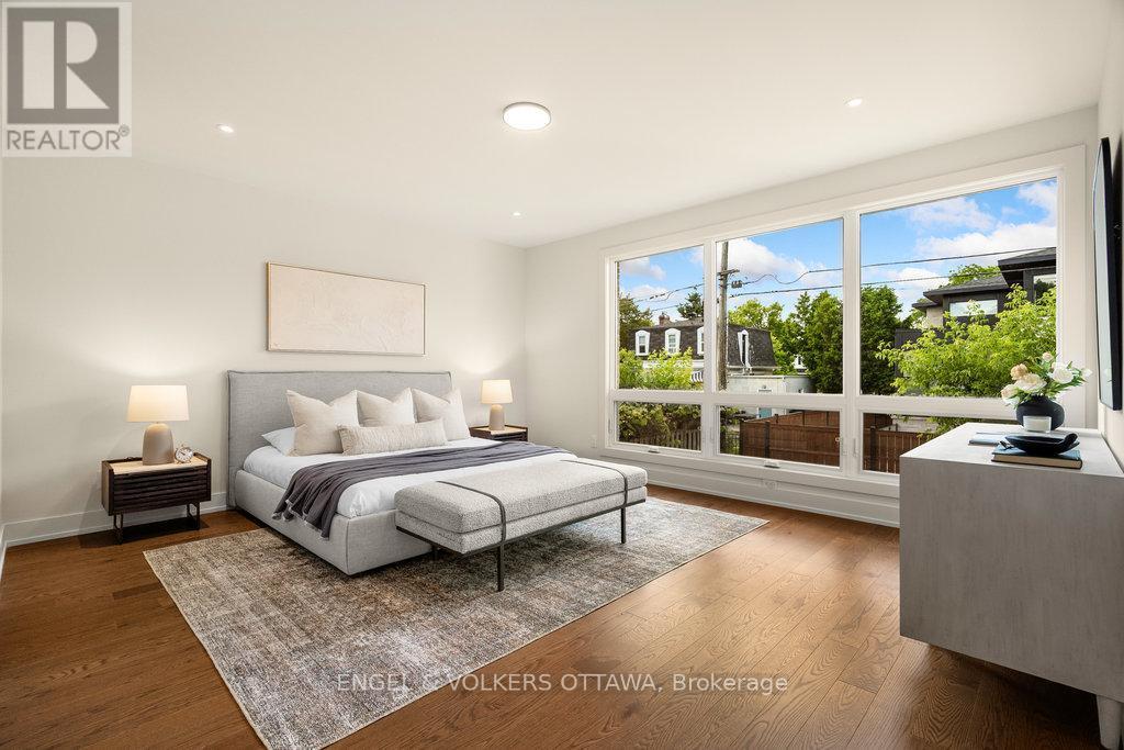 291 Billings Avenue, Ottawa, ON - Indoor Photo Showing Bedroom