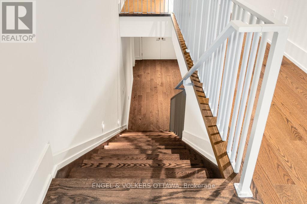 291 Billings Avenue, Ottawa, ON - Indoor Photo Showing Other Room