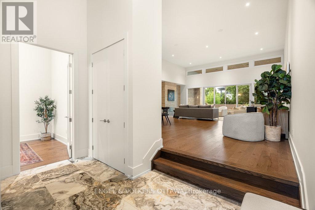 291 Billings Avenue, Ottawa, ON - Indoor Photo Showing Other Room