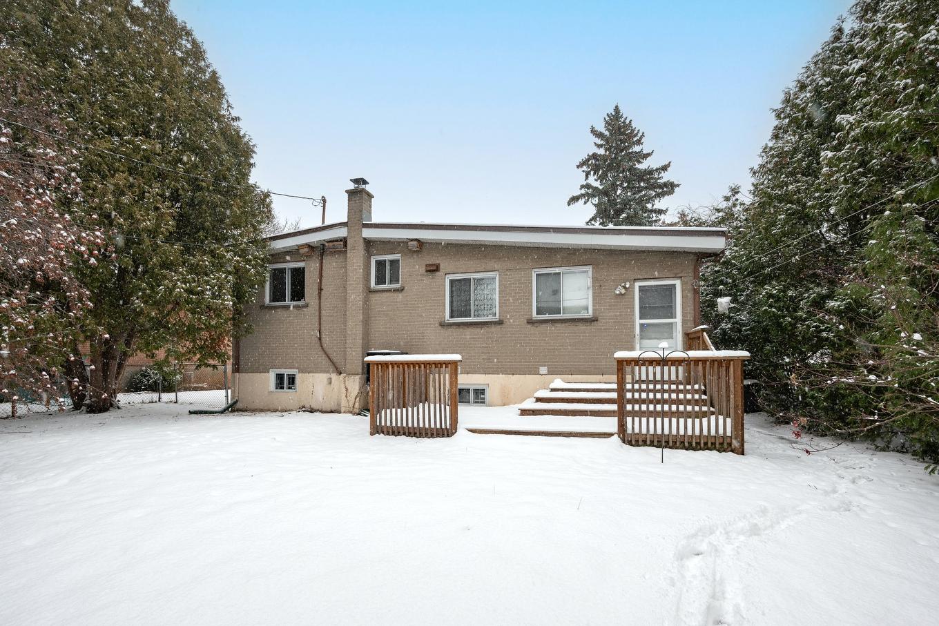 Face arrière - 6000 Rue Verlaine, Brossard, QC - Outdoor With Exterior