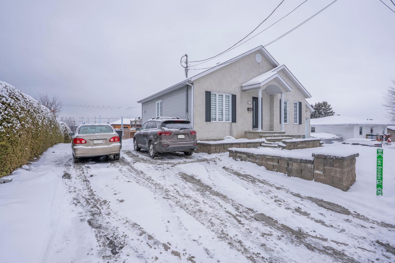 Parking - 2760 120E Rue, Saint-Georges, QC - Outdoor