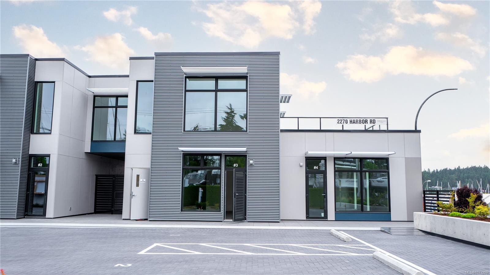 1-2270 Harbour Rd, Sidney, BC