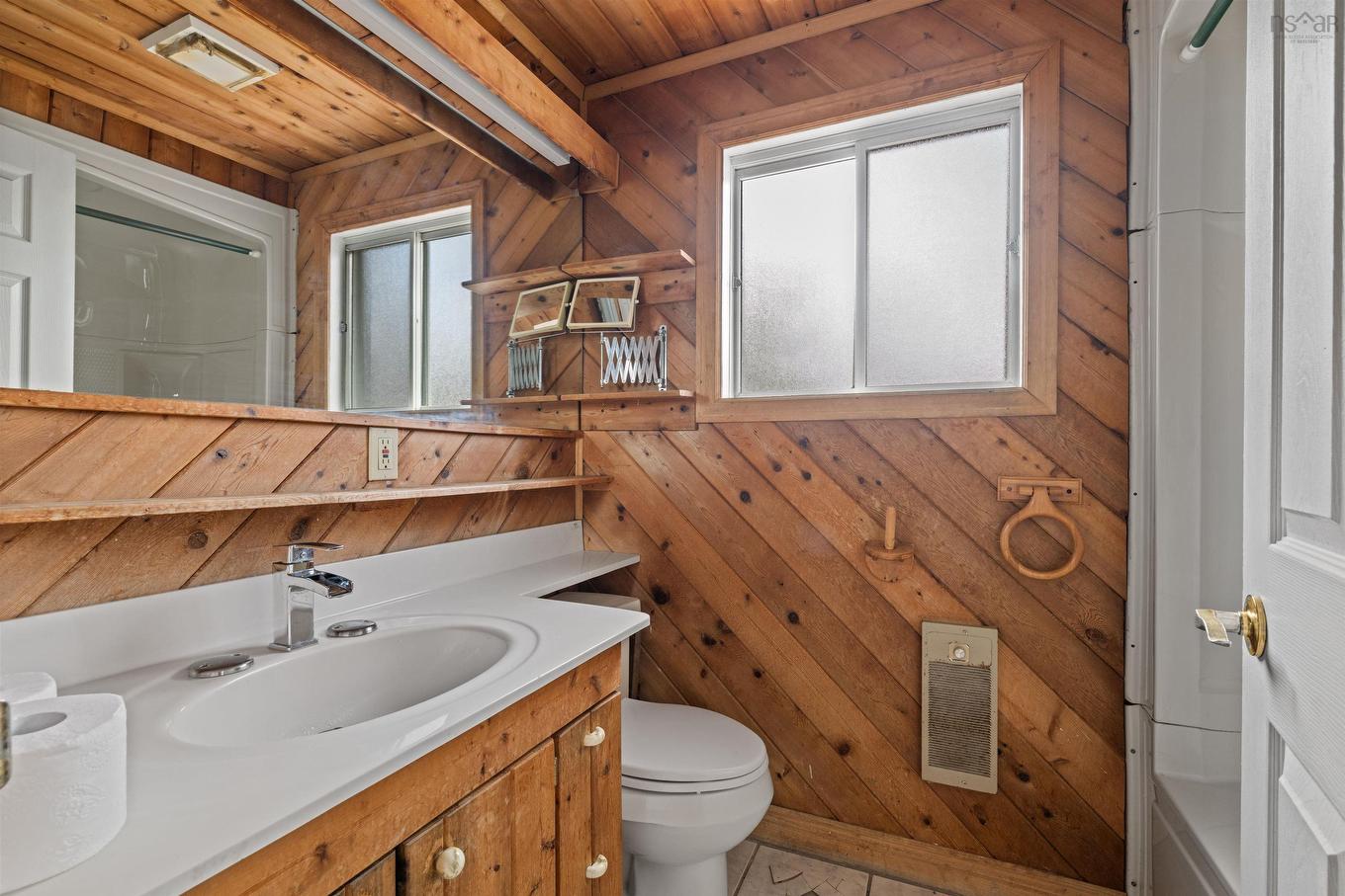 5 Ferndale Drive, Halifax, NS