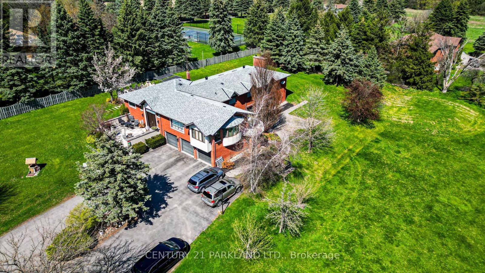 11559 Leslie Street, Richmond Hill, ON - Outdoor