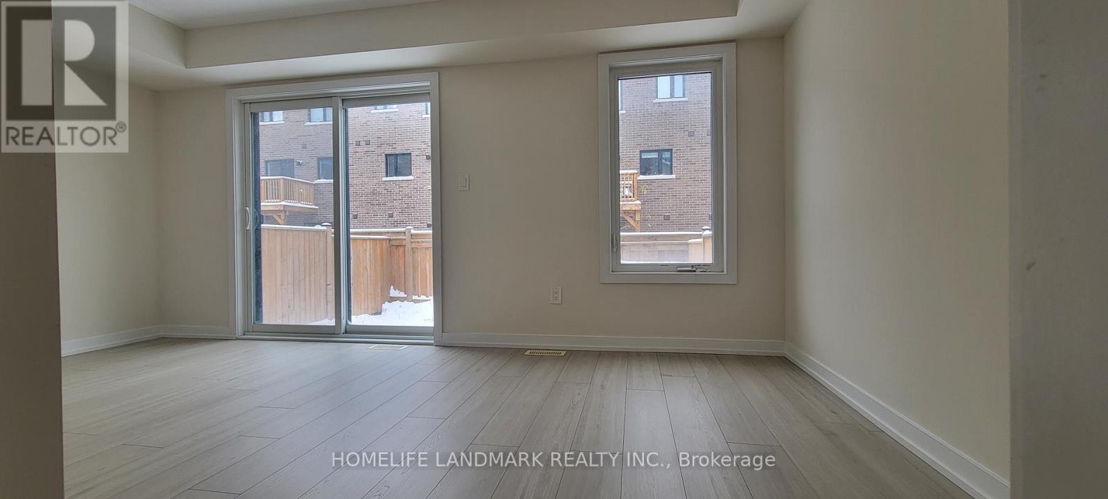 2514 Castlegate Crossing, Pickering, ON - Indoor Photo Showing Other Room