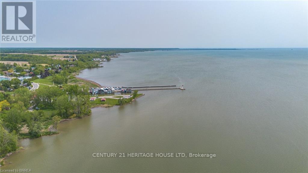 2 Hunter Drive S, Norfolk, ON - Outdoor With Body Of Water With View