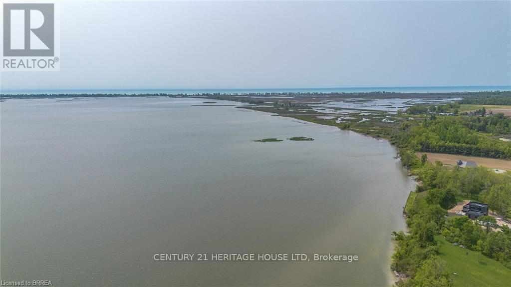 2 Hunter Drive S, Norfolk, ON - Outdoor With Body Of Water With View