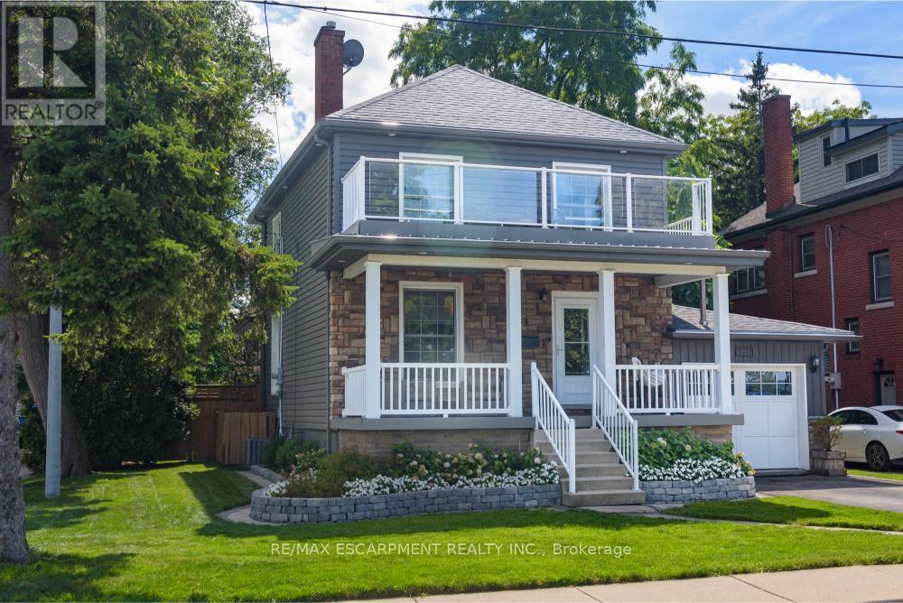 232 Mountain Park Avenue, Hamilton, ON - Outdoor With Deck Patio Veranda