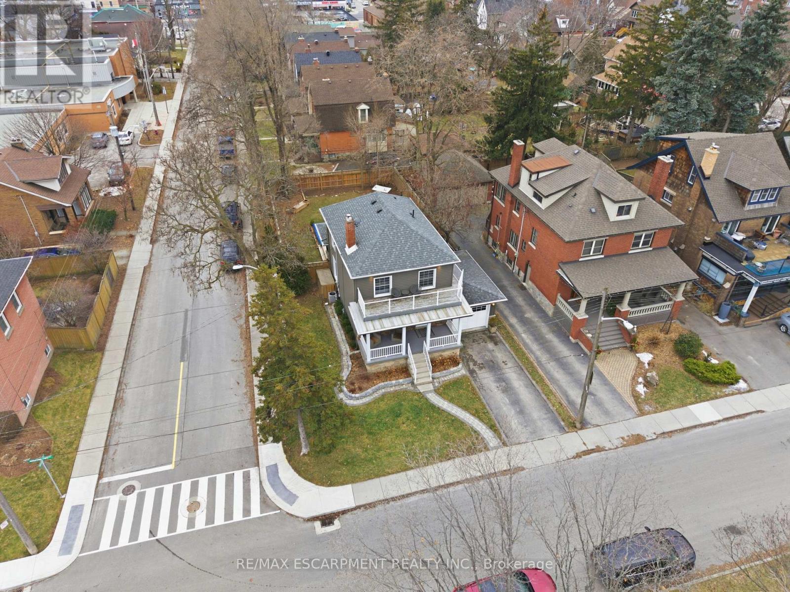 232 Mountain Park Avenue, Hamilton, ON - Outdoor